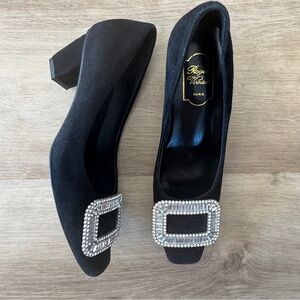 Roger Vivier Belle Pumps in Black Suede w/ Crystal Buckle sz 37